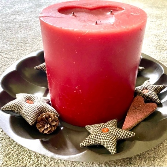 Primitive Distressed Metal Dish *DISH ONLY* - Picture 3 of 10